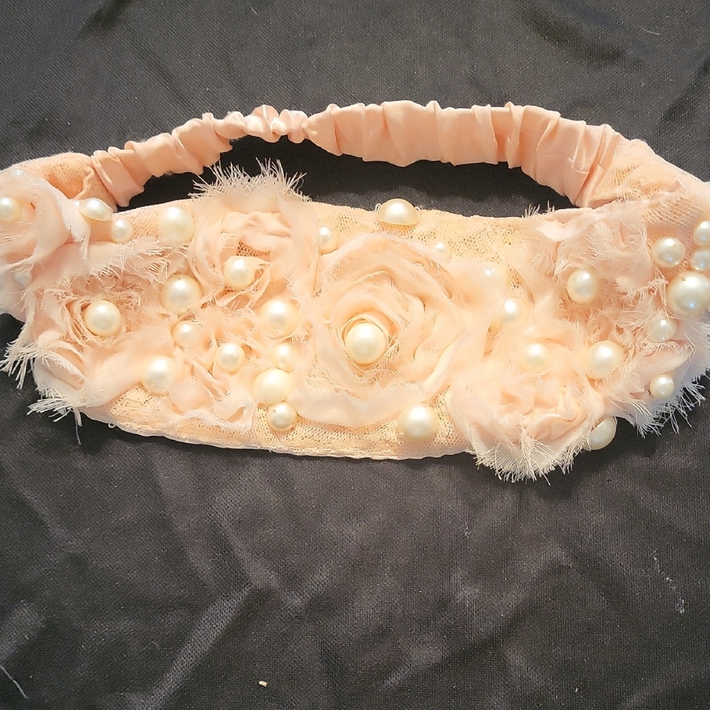 Elegant Pearl-Embellished Headband